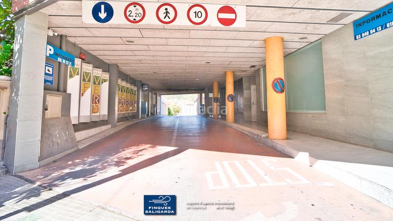 Foto c348cb3c-e980-44fd-b26d-7c9de8fe84ed. Alquiler parking coche en Centre Garriga (La)