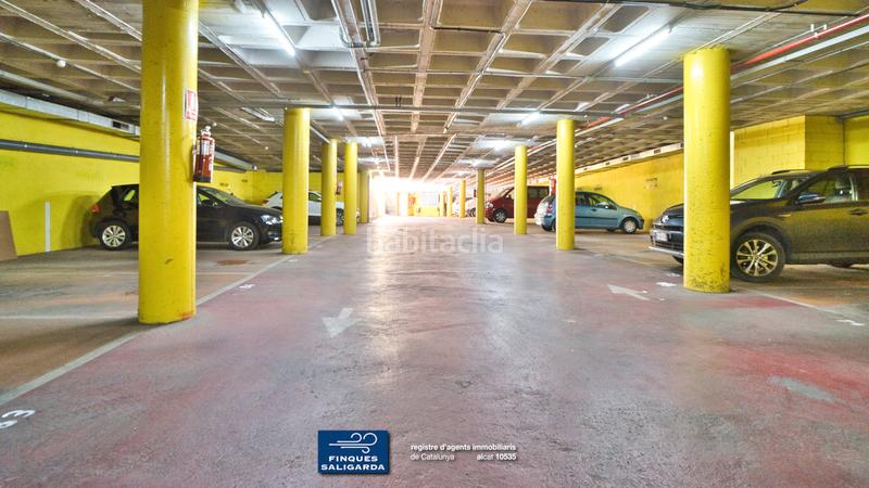 Foto 7f711590-8831-42c0-b9db-ae7e43cd85a8. Location parking voiture dans Centre Garriga (La)