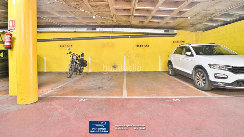 Foto adb124ed-8537-43b2-bb38-47ad824d51f4. Affitto posto auto in Centre Garriga (La)