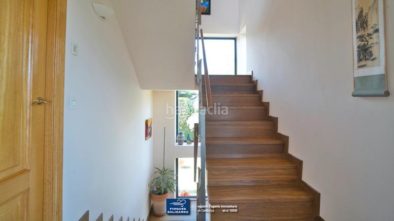 Foto 2d5575fd-6b91-4bc2-a693-64ea218aa96c. Casa con riscaldamento parcheggio piscina in Alella