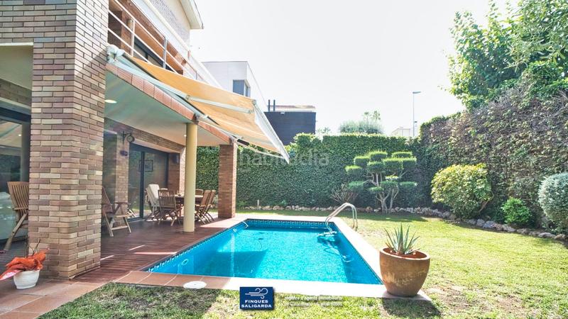 Foto 36f515ff-61d8-488e-bf33-0480549f9eed. Casa con riscaldamento parcheggio piscina in Alella