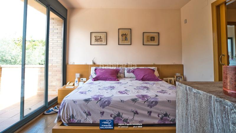 Foto 596fb13f-b441-4d24-94fc-62ae98d2e431. Casa con riscaldamento parcheggio piscina in Alella