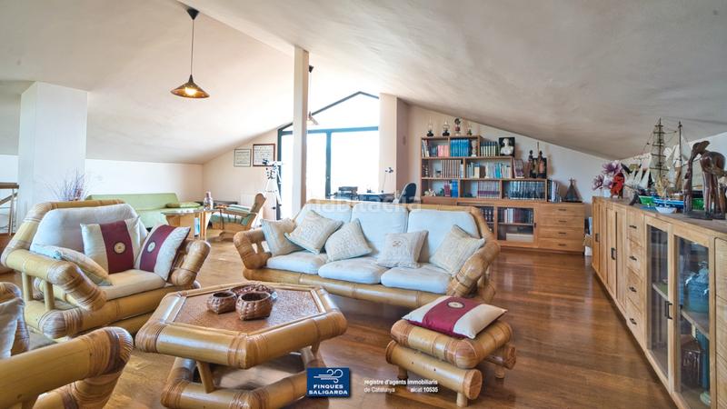 Foto 9f70bd66-e6de-4b8f-aff7-05129f36c330. Casa con riscaldamento parcheggio piscina in Alella