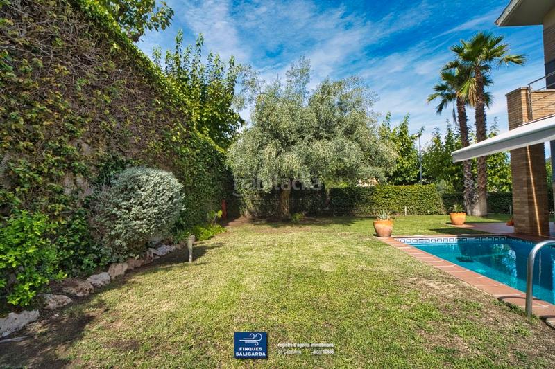 Foto b52229a3-9613-4286-9151-25c2db691024. Casa con riscaldamento parcheggio piscina in Alella