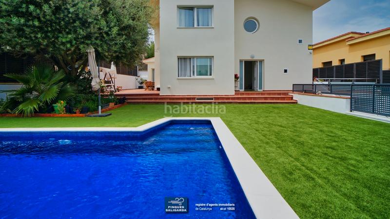 Foto 16a6e82e-83ab-44cc-a2f4-bd8943a6524f. Casa con riscaldamento parcheggio piscina in Alella