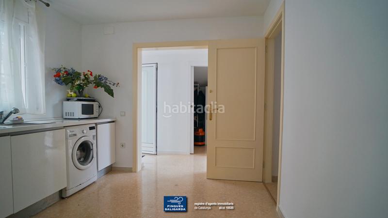 Foto 23ac03f0-892a-4db7-9fae-9e667d6cec2c. Casa con riscaldamento parcheggio piscina in Alella