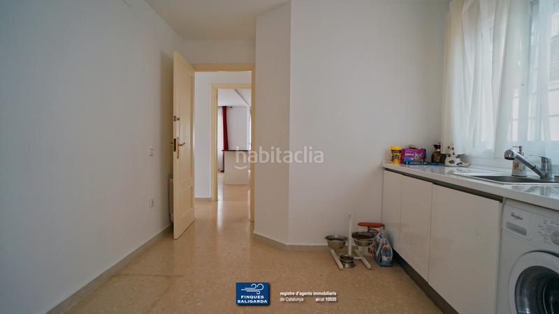 Foto 8d50dbca-bb94-42ec-bb51-1743e258685a. Casa con riscaldamento parcheggio piscina in Alella