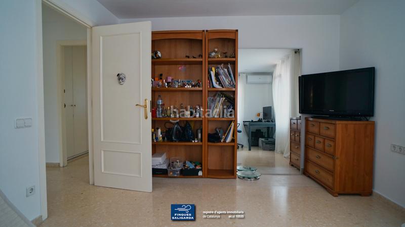 Foto a9e39950-b1b0-448e-b7a0-ad18cd48adec. Casa con riscaldamento parcheggio piscina in Alella