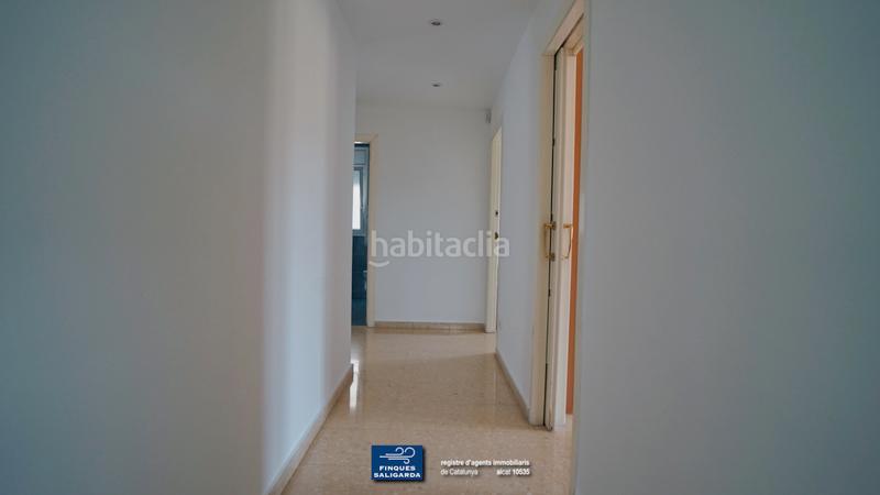 Foto afaa2618-21ca-43d1-8048-bc37e9ee1f48. Casa con riscaldamento parcheggio piscina in Alella