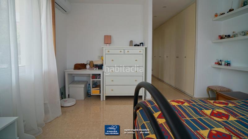 Foto be0080cc-0802-4bf7-a802-53f9cfa3826f. Casa con riscaldamento parcheggio piscina in Alella