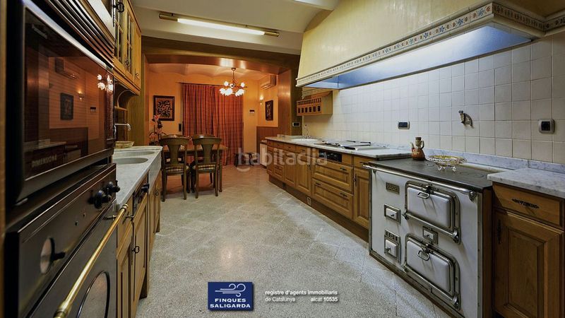 Foto eccbc29b-d07e-441e-bbd0-d9df17717391. Chalet con riscaldamento parcheggio in Centre Garriga (La)