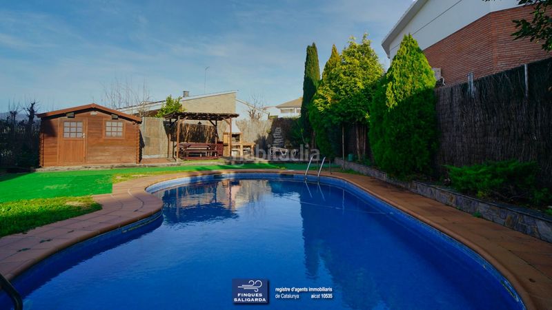 Foto e836ef93-17f7-4074-aa5e-c0375d1cb7a9. Casa amb calefacció aparcament piscina a Ametlla del Vallès (L´)