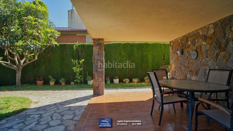 Foto 86c7323a-4b06-45a1-a4ea-945588474f61. Casa amb calefacció aparcament a Canovelles