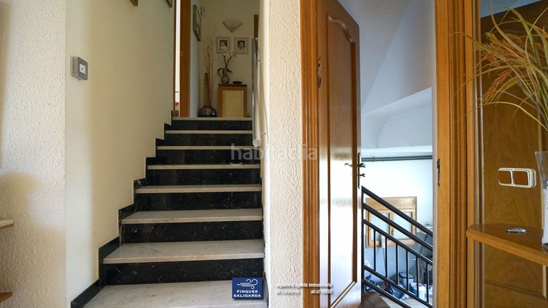 Foto e7f2761d-7f20-400b-87c2-3fa26858957b. Casa amb calefacció aparcament a Canovelles