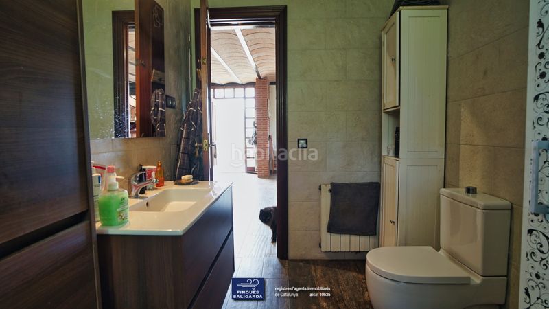 Foto ac6023ee-16b6-43e8-8678-8caf4341b2b3. Casa amb aparcament piscina a Canovelles