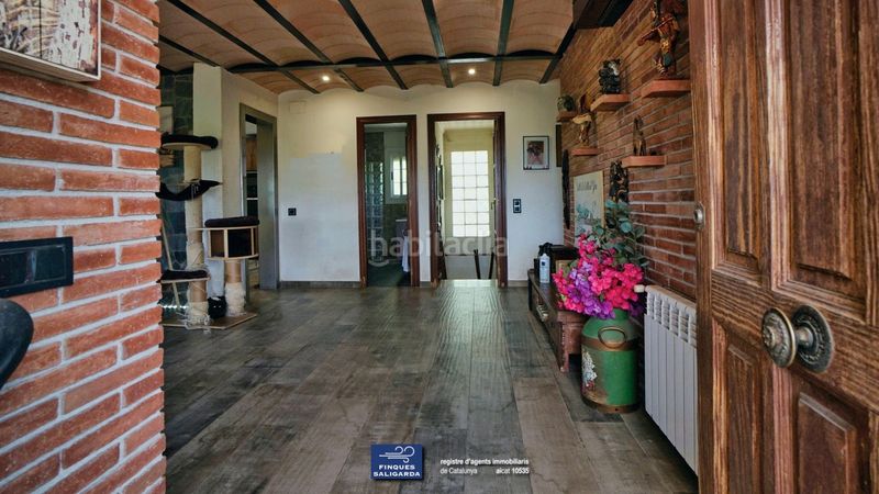 Foto acf707fc-af96-4213-9d68-7b2695ffa250. Casa amb aparcament piscina a Canovelles