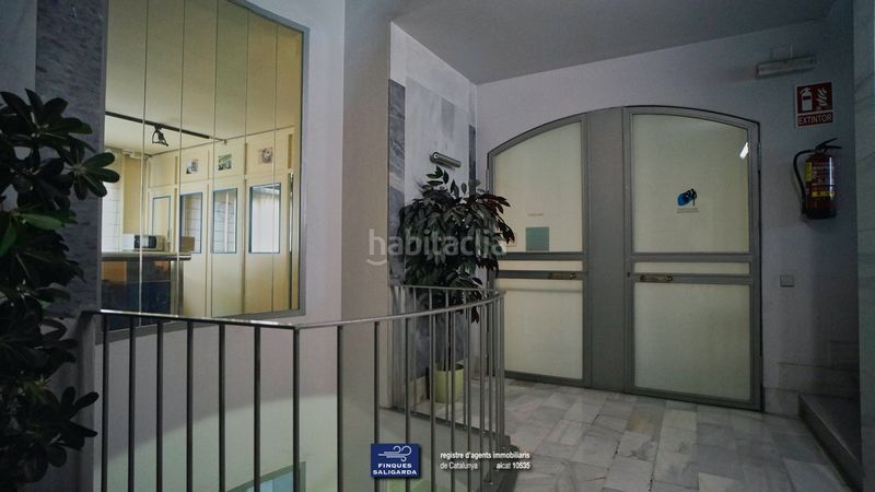 Foto 7280b61b-810f-41fe-b943-8d258f48eb55. Edificio en Congost Granollers