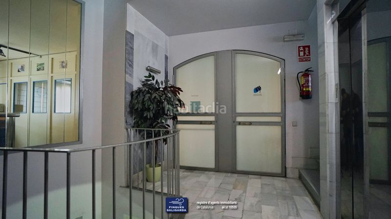 Foto 7a1c7e24-93cb-41ce-8f7d-aa73a16a454c. Edificio en Congost Granollers