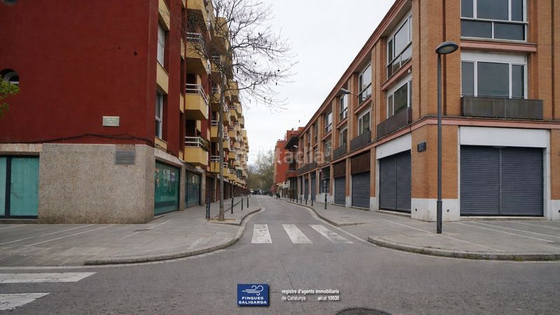 Foto aeed1500-e2e3-441b-b08b-c533aa3c46ee. Edificio en Congost Granollers