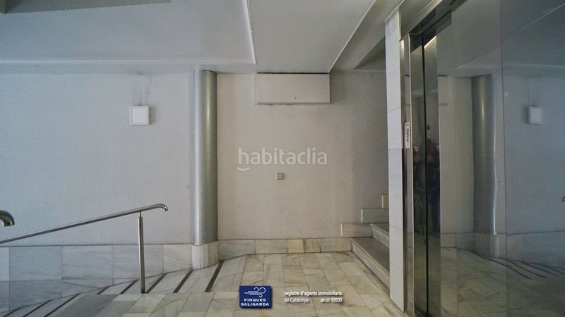 Foto b07baa4b-507d-48ce-a21b-0b4e8cb5986d. Edifici a Congost Granollers