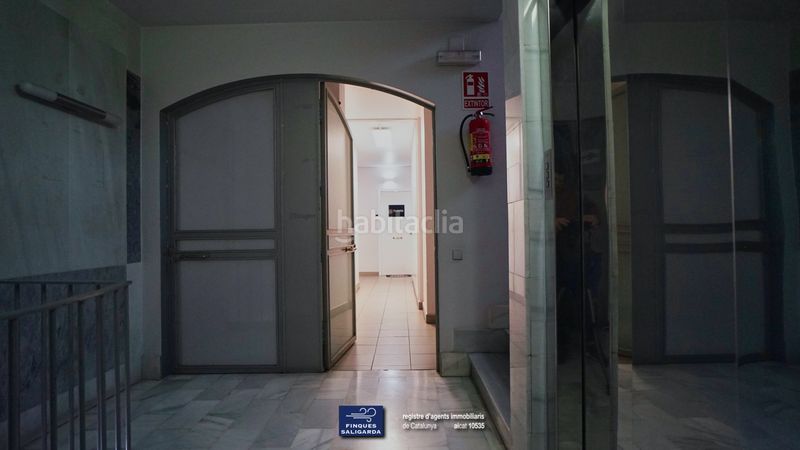 Foto 9d109fe3-7761-4503-8343-584c41e4052f. Edificio en Congost Granollers