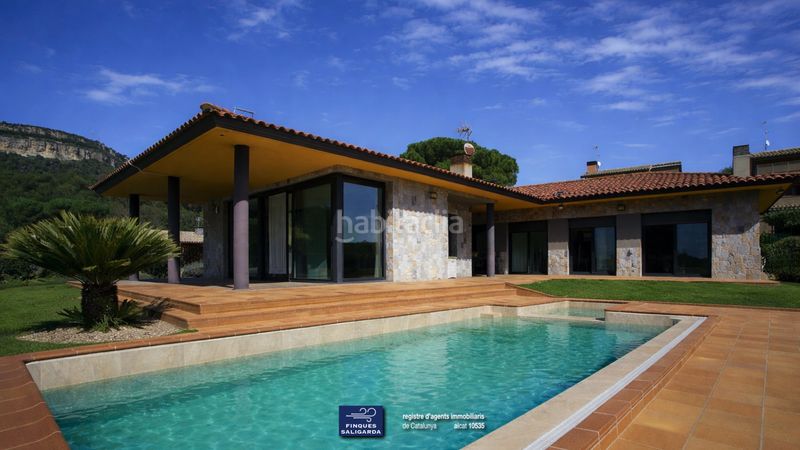 Foto 23aac75e-d89a-41b8-bea2-3426ba2a7d4a. Casa amb calefacció aparcament piscina a Sant Martí de Centelles