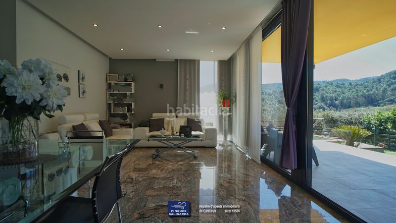 Foto 4d71cd46-a0a4-48a0-b843-37d079290f9d. Casa amb calefacció aparcament piscina a Sant Martí de Centelles