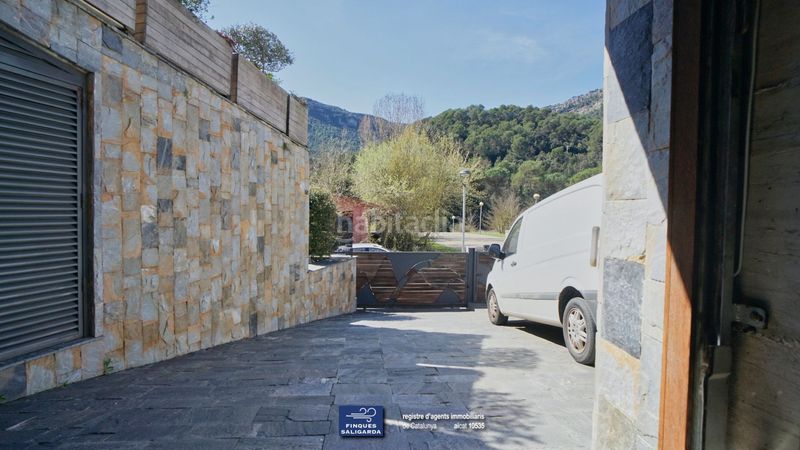 Foto 562d456d-f579-4633-8dfe-2f2636214436. Casa amb calefacció aparcament piscina a Sant Martí de Centelles