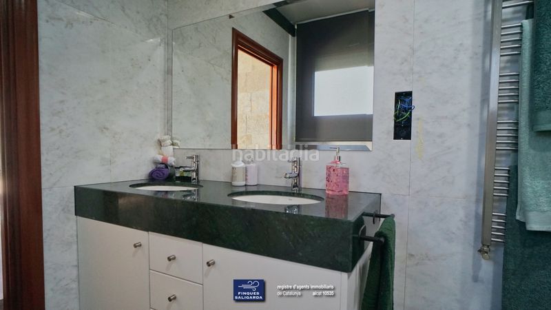 Foto 9c467440-2f8a-484e-87b9-6a6066f839ee. Casa amb calefacció aparcament piscina a Sant Martí de Centelles