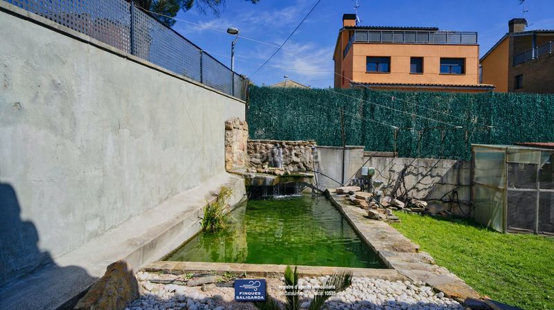 Foto a1db00e3-aa28-43c1-914e-4c22db3b4832. Casa amb calefacció aparcament piscina a Sant Martí de Centelles