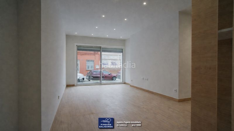 Foto d2be7ccf-8ab0-4e73-ab24-f75ebefef53c. Piso en Sota el cami ral Granollers