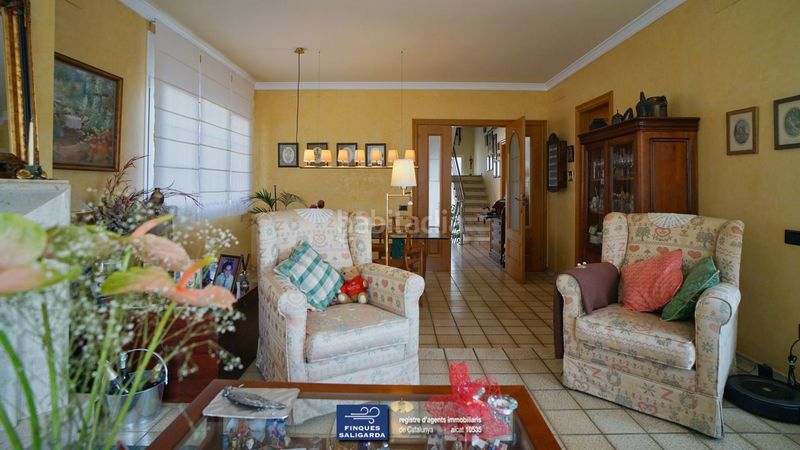 Foto 41e4d71a-cc26-4ba5-a00e-80ee52121176. Casa en Canovelles