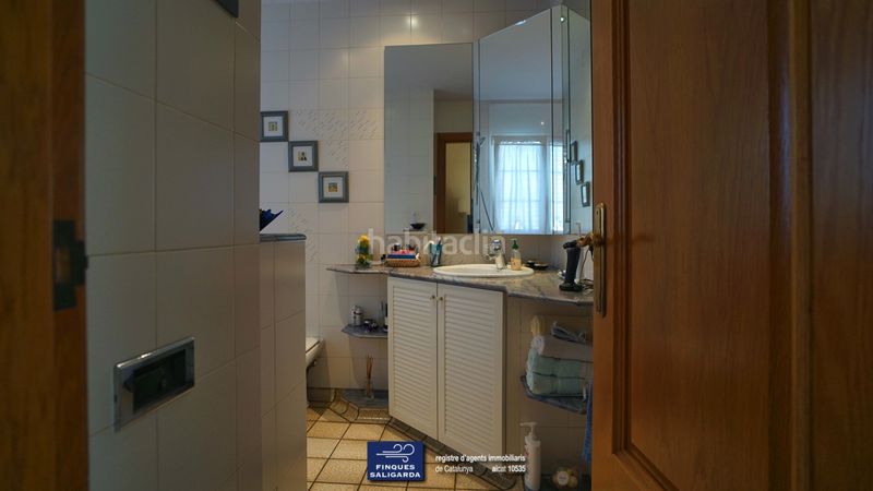 Foto 593c899b-fbf8-48a2-a021-650c83986b63. Casa en Canovelles