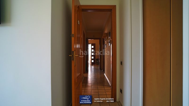 Foto 81adc495-6819-4f55-af58-b102aaf11869. Casa en Canovelles