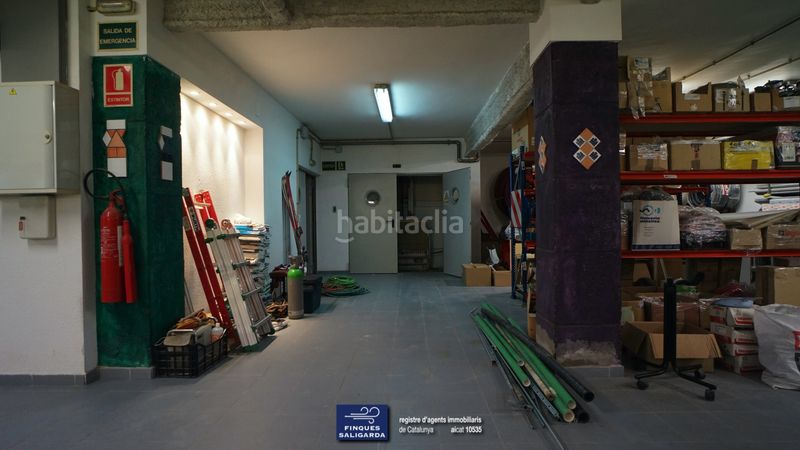 Foto eef9d0fd-76bc-4d50-a7ca-5c20925428e2. Local comercial a Centre Granollers