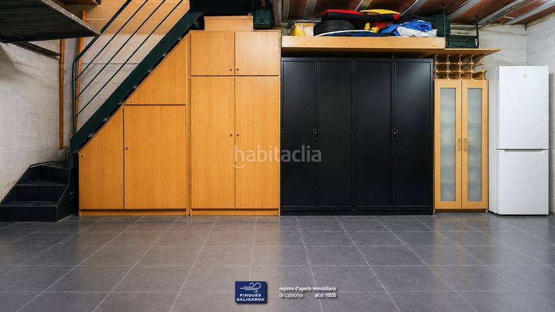 Foto 68da83a1-f10d-445e-8665-4000336f8920. Casa adossada amb calefacció aparcament a Parets del Vallès