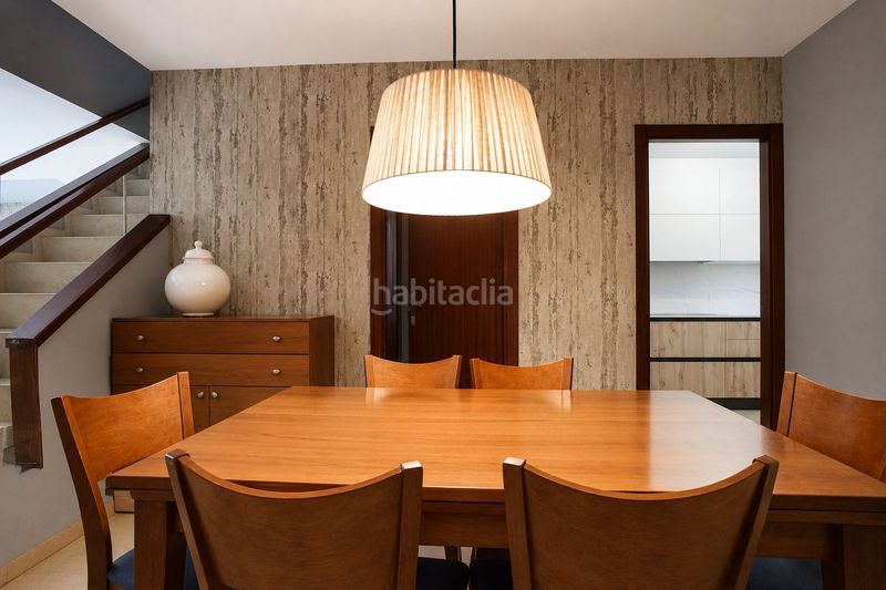 Foto 0f36a4fb-0bad-4e6f-8f62-a10a0ef26d30. Casa adossada amb calefacció aparcament a Parets del Vallès