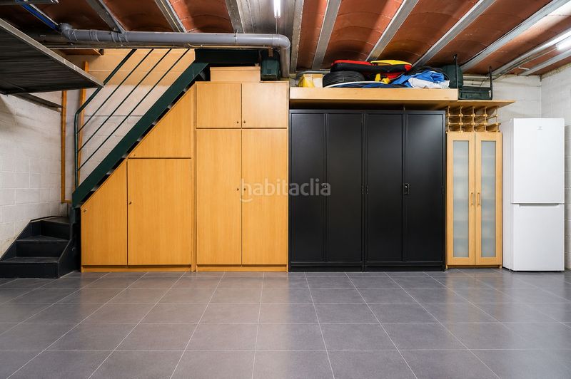 Foto 18617a91-2051-49fc-be27-f81e95013299. Casa adossada amb calefacció aparcament a Parets del Vallès