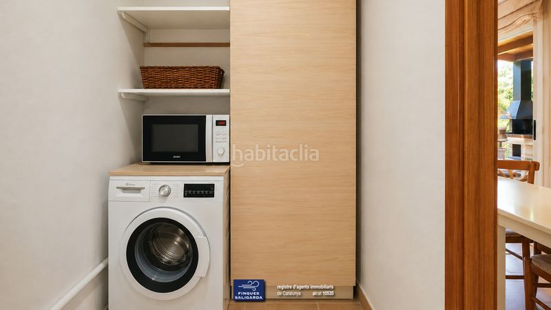 Foto 18e220d2-a148-42fb-af0d-f2117ece2c8c. Casa amb calefacció aparcament a Ametlla del Vallès (L´)