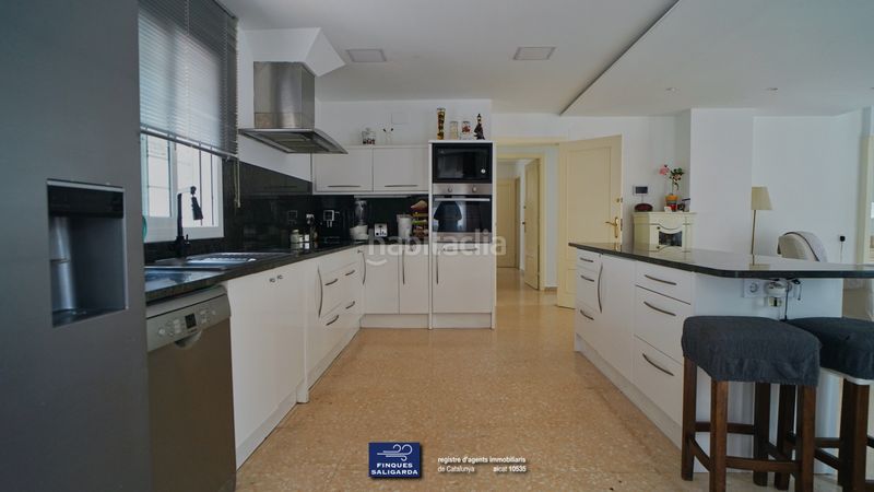 Foto c93270f8-c20c-4d2e-984f-82e0c0537598. Maison avec chauffage parking piscine dans Alella