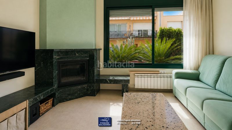 Foto 01b045cd-c07b-4f05-8765-e039bd519cf0. Casa adosada en Nord Oest - Can Noguera Garriga (La)