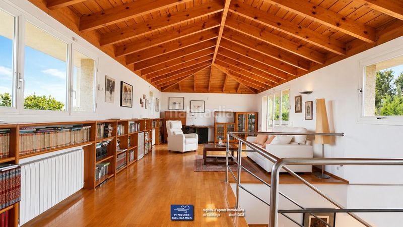Foto d4f32898-f90f-4a96-91b1-564354e5e531. Casa amb calefacció aparcament piscina a Canovelles