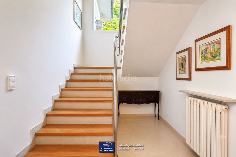 Foto fa5f3d32-3d68-49db-9ebc-73143ce88f72. Casa amb calefacció aparcament piscina a Canovelles