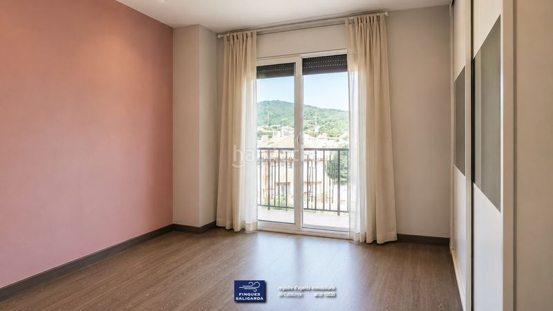Foto a0c4f7c5-ee3a-440c-825d-05d27f5d9f4f. Edificio en Caldes de Montbui