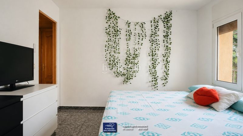 Foto c77d3dff-bec1-4684-a0c1-166983cb79a9. Edificio en Caldes de Montbui