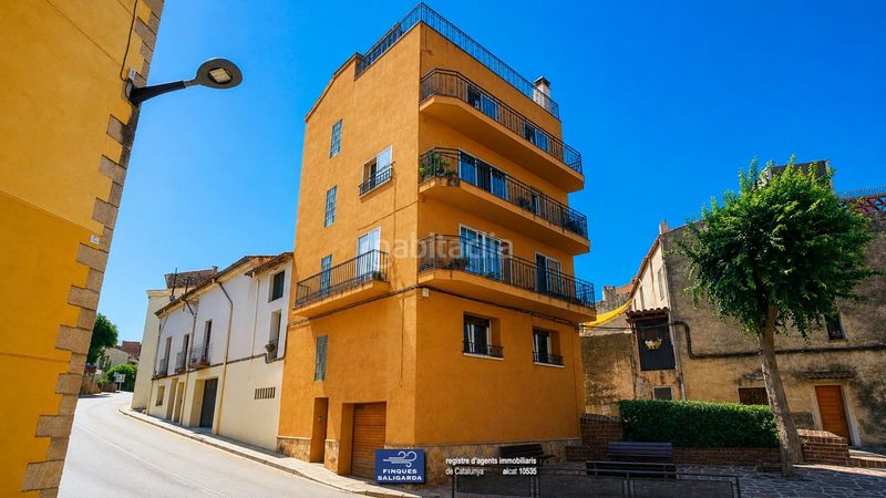 Foto 8e83e17b-7a61-45d0-a6b3-69c91517537f. Edifici a Caldes de Montbui