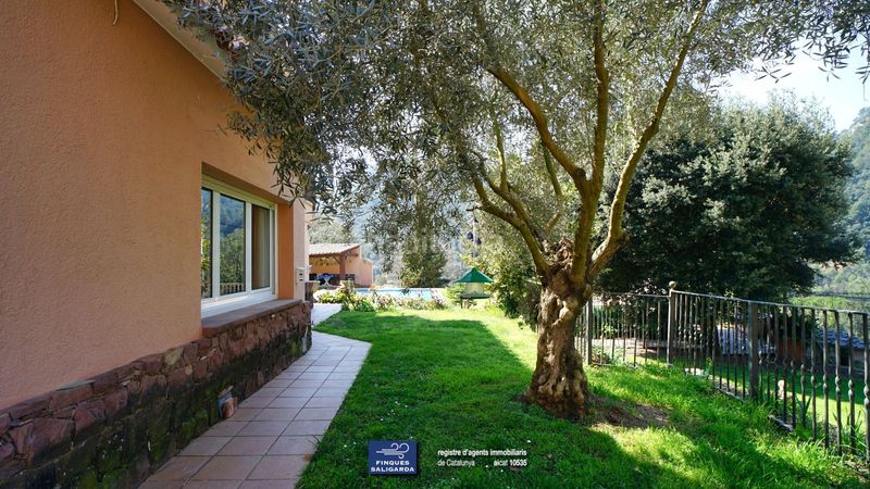 Foto 4407e0bf-d899-4e3c-8bd3-9156441b3ccc. Casa amb calefacció aparcament piscina a Tagamanent