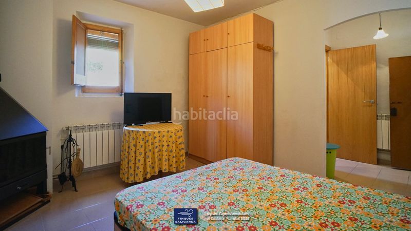Foto eeb10445-f145-45d2-9e0f-9bff3a05c2b5. Casa adossada amb calefacció a Nord Oest - Can Noguera Garriga (La)
