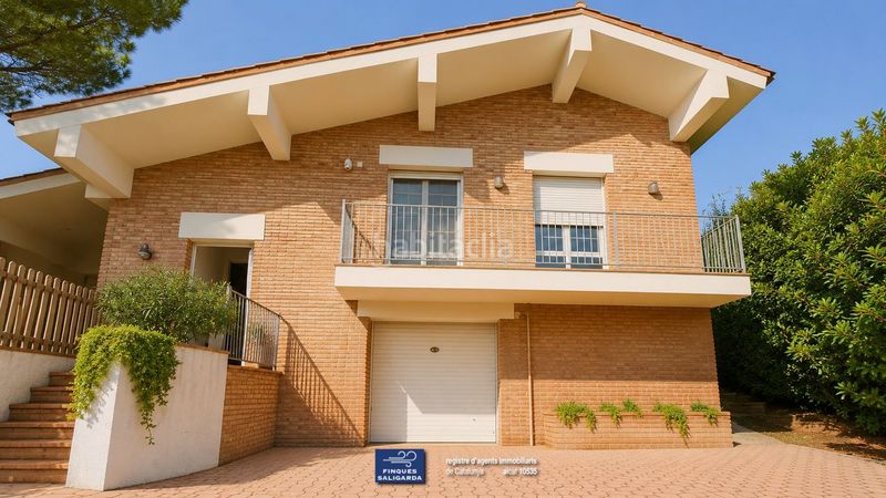 Foto 8bffcee5-a5d0-4b33-a04d-462f61d987aa. Casa amb calefacció aparcament a Ametlla del Vallès (L´)
