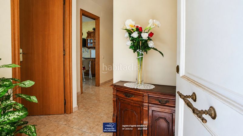 Foto 8ee1f270-9083-4a94-990b-f98d9ff1e934. Casa adossada amb calefacció aparcament a Montserrat - El Passeig Garriga (La)